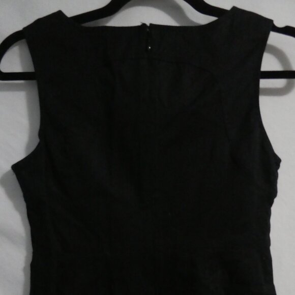 BANANA REPUBLIC PETITE | 2P | Black Sleeveless Dress | Zip-Up Back Closure - Picture 11 of 16